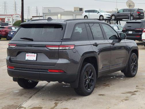 2025 Jeep Grand Cherokee Altitude