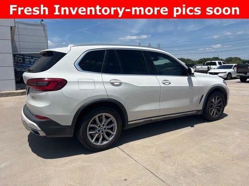 Alpine White 2019 BMW X5 xDrive40i