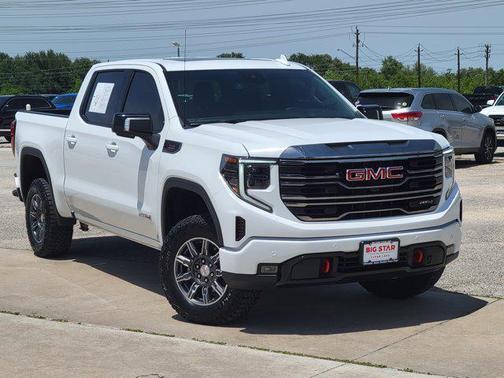 2024 GMC Sierra 1500 AT4
