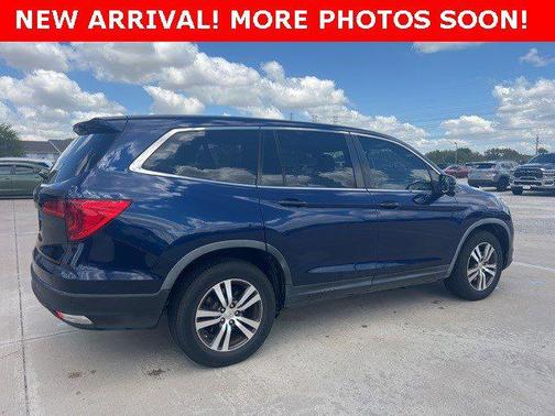 Blue 2017 Honda Pilot EX-L