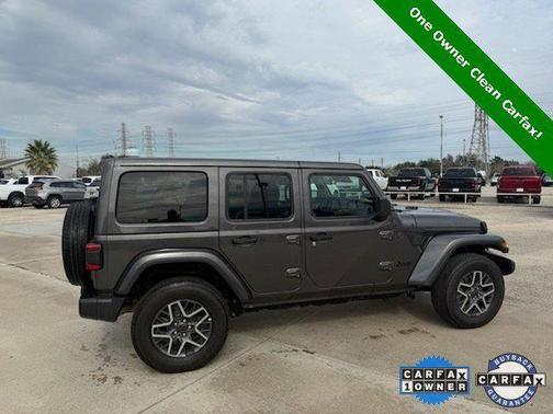 2025 Jeep Wrangler Sahara