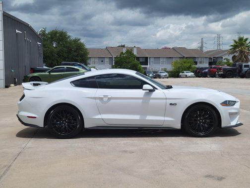 2022 Ford Mustang GT