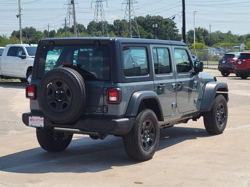 2025 Jeep Wrangler Sport