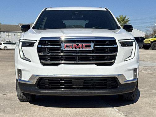 2024 GMC Acadia FWD Elevation