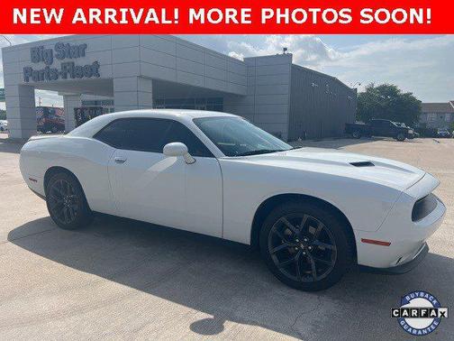 2022 Dodge Challenger SXT