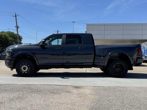 2026 RAM 3500 Limited