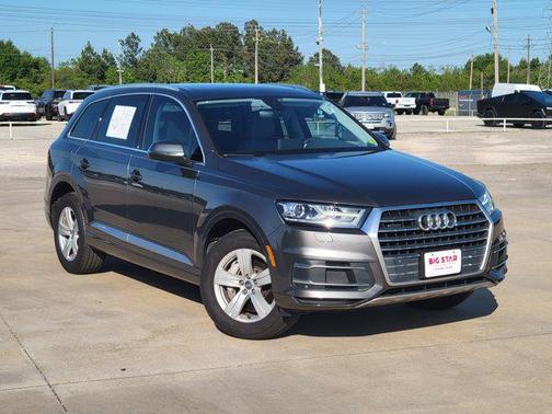 2019 Audi Q7 45 Premium