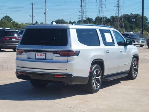 2023 Jeep Wagoneer L Series III