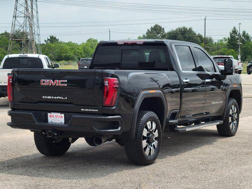 2024 GMC Sierra 3500 Denali