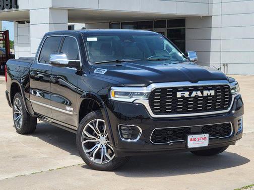 2025 RAM 1500 ST