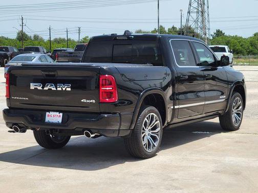 2025 RAM 1500 ST