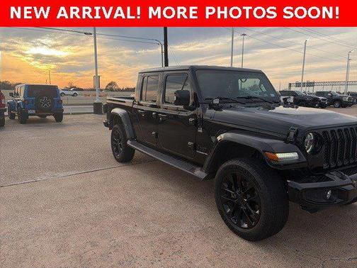 2022 Jeep Gladiator High Altitude