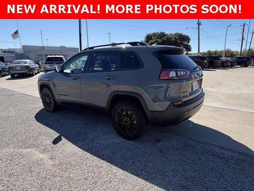 2023 Jeep Cherokee Altitude