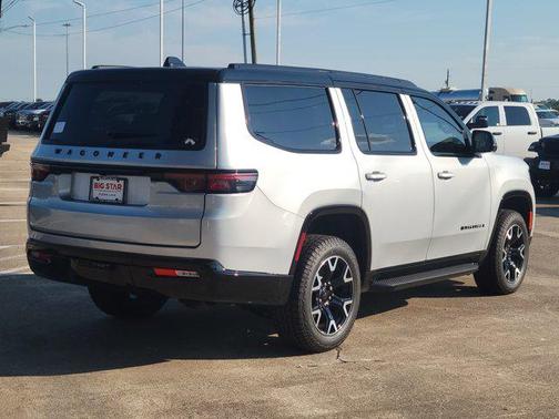 2025 Jeep Wagoneer Series II Overland