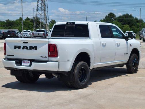 2025 RAM 3500 Laramie