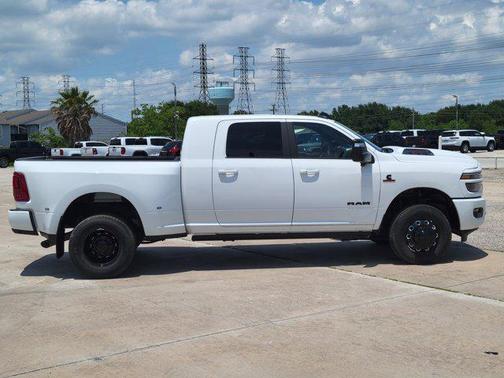 2025 RAM 3500 Laramie
