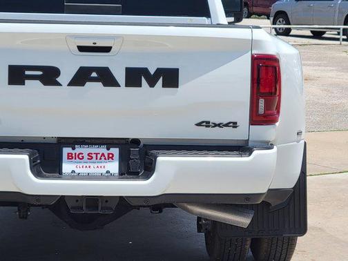 2025 RAM 3500 Laramie