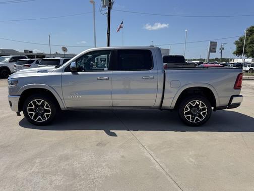 Billet Silver Metallic Clearcoat 2025 RAM 1500 Laramie