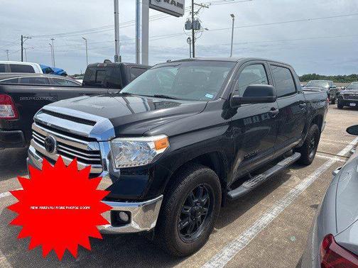 2017 Toyota Tundra SR5