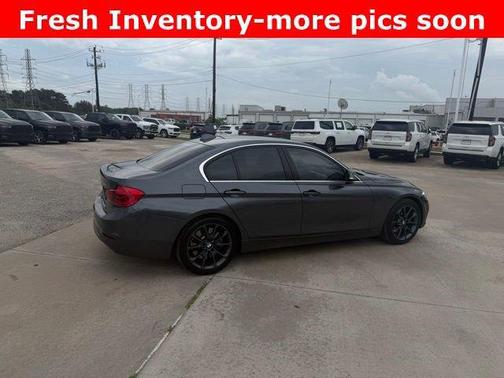 Mineral Grey Metallic 2018 BMW 330 i