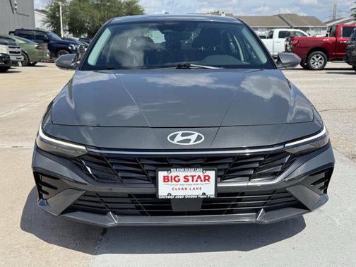 Ecotronic Gray 2025 Hyundai ELANTRA SEL
