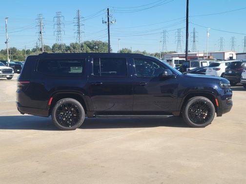 2025 Jeep Wagoneer L Series II Carbide