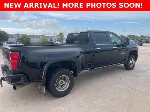 2022 Chevrolet Silverado 3500 High Country