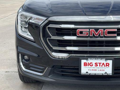 Ebony Twilight Metallic 2023 GMC Terrain AT4