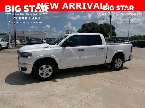 Bright White Clearcoat 2025 RAM 1500 Big Horn/Lone Star