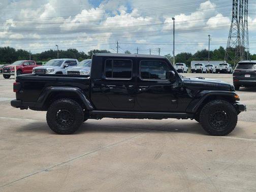 2025 Jeep Gladiator Willys
