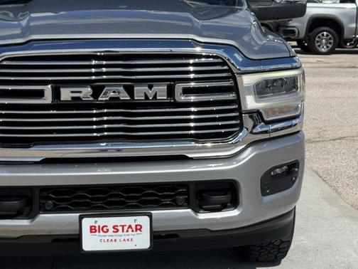 Billet Silver Metallic Clearcoat 2024 RAM 2500 Laramie
