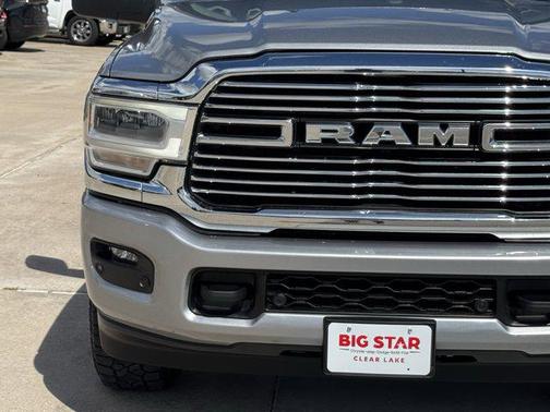 Billet Silver Metallic Clearcoat 2024 RAM 2500 Laramie