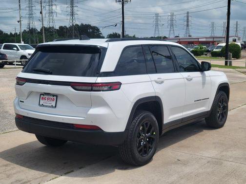 2025 Jeep Grand Cherokee Altitude