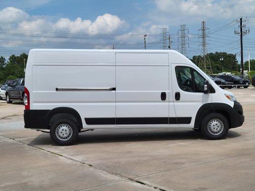 2025 RAM ProMaster 2500 Tradesman