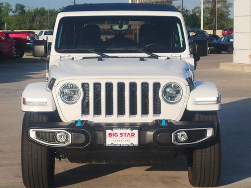 2022 Jeep Wrangler Unlimited 4xe Sahara