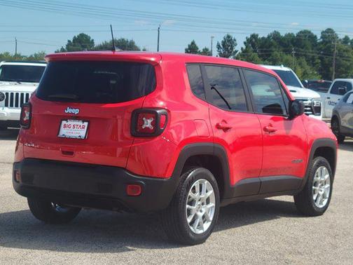2023 Jeep Renegade Latitude