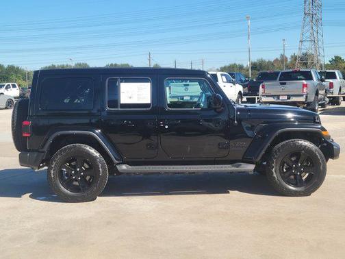2023 Jeep Wrangler Sahara Altitude