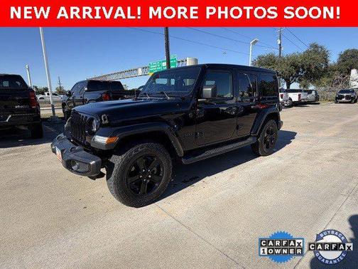 2023 Jeep Wrangler Sahara Altitude