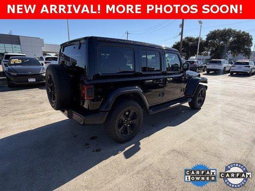 2023 Jeep Wrangler Sahara Altitude
