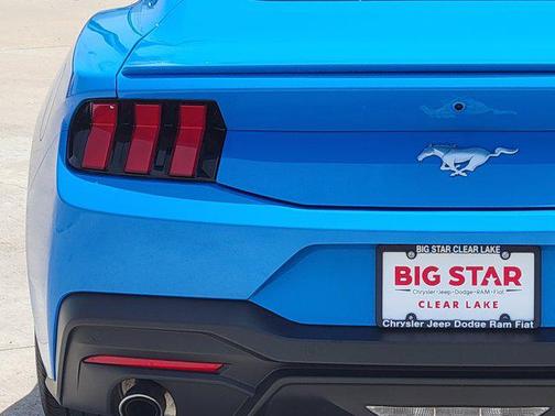 2024 Ford Mustang EcoBoost