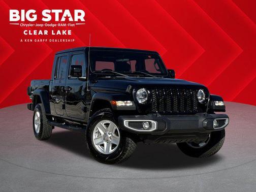 2022 Jeep Gladiator Sport S