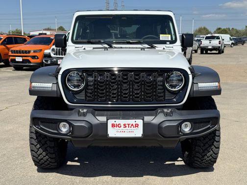 Bright White Clearcoat 2026 Jeep Wrangler Willys