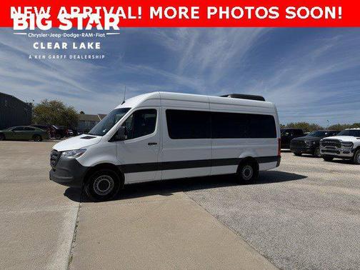2025 Mercedes-Benz Sprinter 2500 High Roof