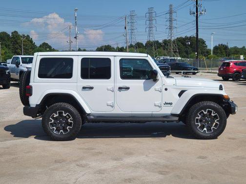 2025 Jeep Wrangler Sahara