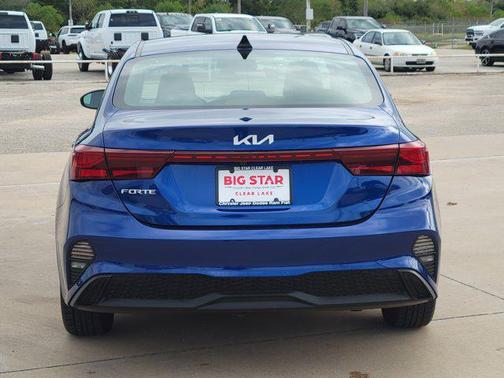 2024 Kia Forte LXS