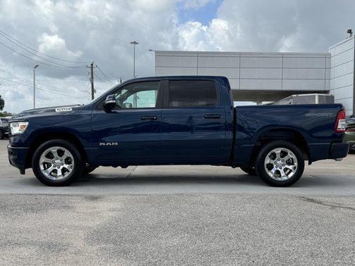 Patriot Blue Pearlcoat 2021 RAM 1500 Lone Star