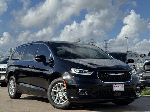 2026 Chrysler Pacifica L