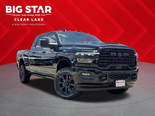 Diamond Black Crystal Pearlcoat 2026 RAM 2500 Laramie