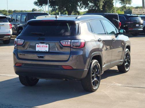 2023 Jeep Compass Latitude