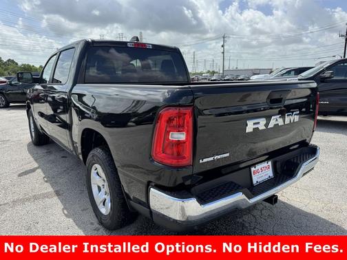 Diamond Black Crystal Pearlcoat 2026 RAM 1500 Lone Star